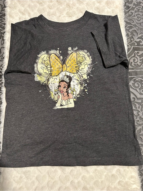 Bella Canvas Other - Bella Canvas Charcoal Tee with Yellow Bow Graphic